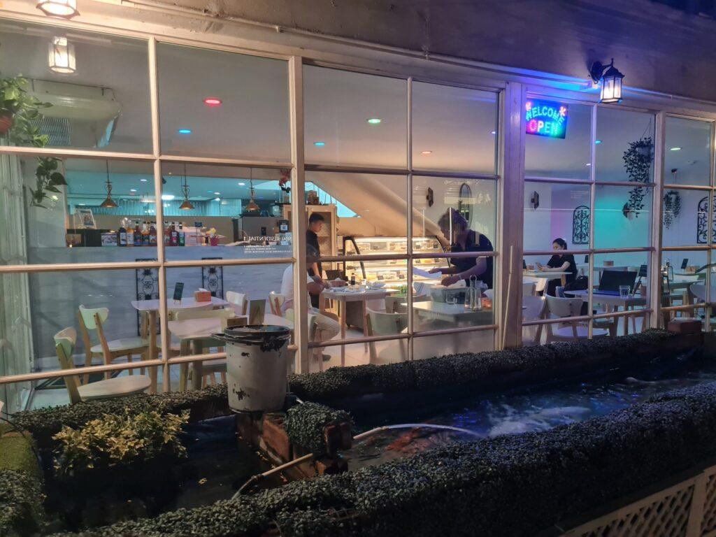 Restaurant outsite 3